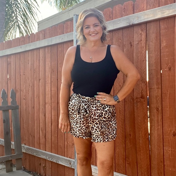 Meet your Posher, Lindsey - Picture 1 of 3